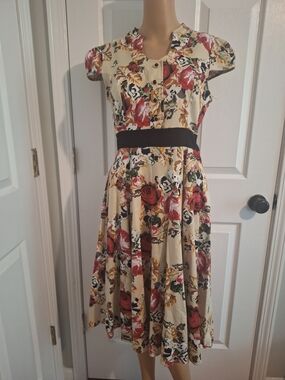 🌺 Vintage 1950s Floral Dress – Hearts & Roses – Excellent Condition